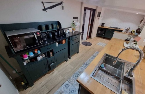 La Plaine des Cafres Ski Chalet | Le Chalet & Spa:une Détente Absolue Proche du Volcan