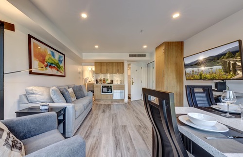 Blackcomb Apartment | Le Chamois 211 - Ski in Ski out, Common Pool, Hot Tub & Gym