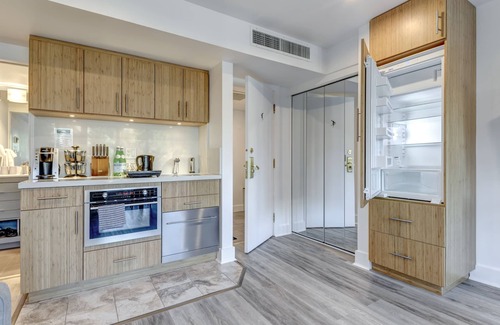 Blackcomb Apartment | Le Chamois 211 - Ski in Ski out, Common Pool, Hot Tub & Gym