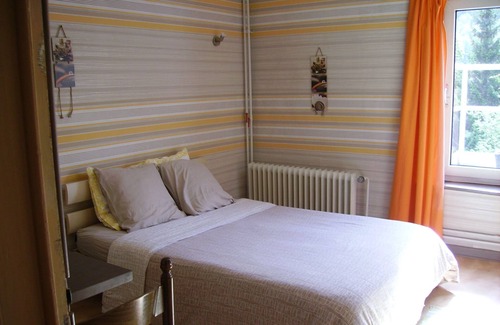 Lustin House | Le Chanteraine