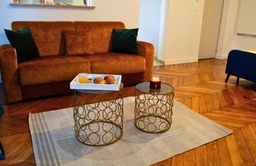 Evreux Apartment | Le Charme D'Antan - Terrasse - Balcon - Hypercentre Evreux