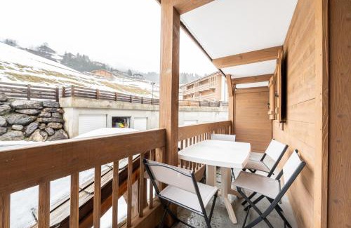 La Giettaz Apartment | Le Chemin des Alpages - Vue montagne