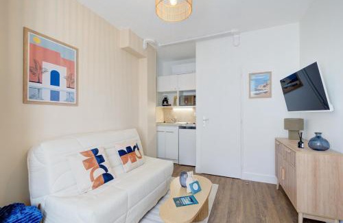 La Fuye-Velpeau Apartment | Le City - 800 m Gare - Hyper Centre - WiFi- Climatisé