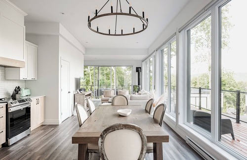 La Conception Ski Chalet | Le Cliff Cabin Farmhouse Moderne