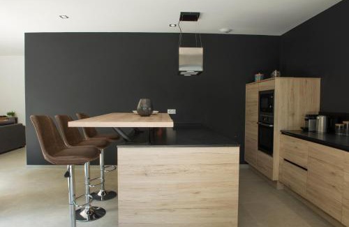 Saint-Etienne-de-Fontbellon House | Le Clos des Bleynoux