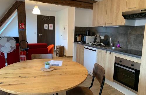 Beblenheim Apartment | LE CLOCHER " Sous les combles" PARKING GRATUIT