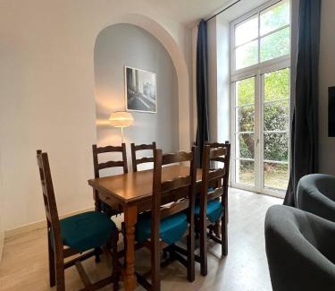 Poitiers Apartment | Le Clos - Centre ville - Jardin - Parking privé