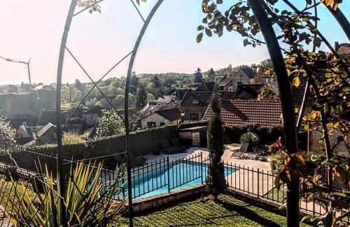 Salignac-Eyvignes House | Le Clos de la Musardise - Gîtes de Charme avec Piscine Chauffée