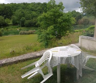Belmontet Bed & Breakfast | Le clos des romarins chambre ORCHIDEE