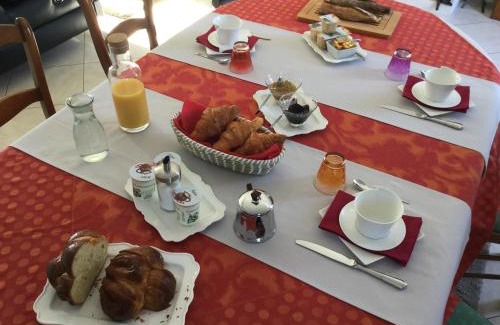 Veretz Bed & Breakfast | Le Clos du Vieux Port