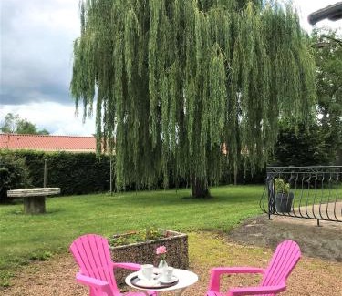 Maringues Bed & Breakfast | Le Clos Fleuri - Maison Vigier