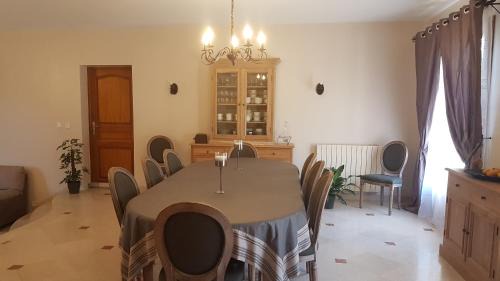 Medan Bed & Breakfast | Le Clos Magedon
