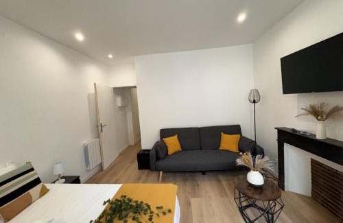 Ecommoy Apartment | Le Cocon - 3p - Centre Cosy