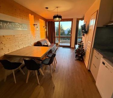 Chamrousse Apartment | Le Cocon 4 Saisons - Les Villages du Bachat à Chamrousse 1700 - Droseras A14 - Classé 3 étoiles