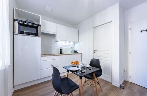 Agen Apartment | Le Cocon Agenais - Appart'Hotel SPA - Clim - Melina & Alfred