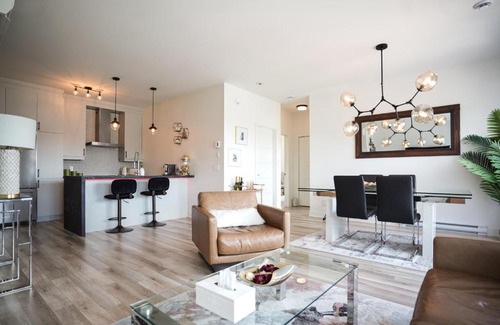 Saint-Hubert Apartment | Le confort chic