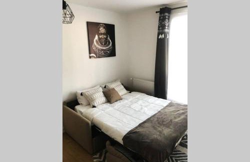 Pont Rousseau Apartment | Le Convivial Ethnique-Pont Rousseau studio T1bis