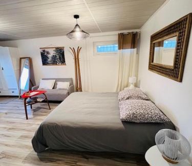 Maconnais Apartment | Le Corail
