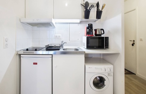 Meudon-la-Foret Apartment | Le Cosy Hous'instudiomeudon