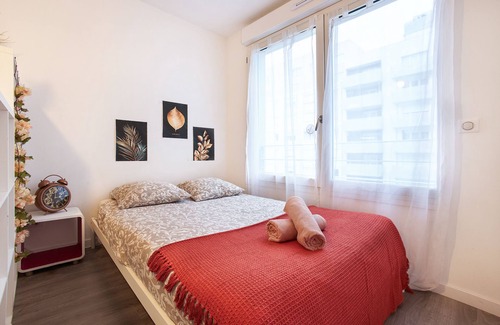 Meudon-la-Foret Apartment | Le Cosy Hous'instudiomeudon