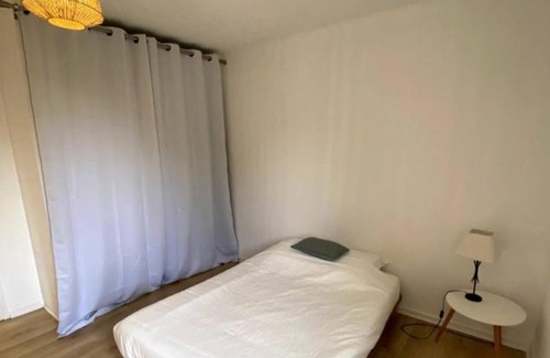 La Demi - Lune Apartment | Le Cosy Porte de Lyon