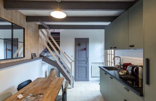 Honfleur Cottage | Le Cottage de La Maison Saint Léonard | Lovely Shared Garden in the Heart o
