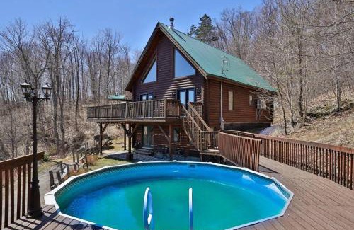 St-Adolphe-d'Howard Ski Chalet | Le Courchevel Luxe Chalet Private Pool Jacuzzi
