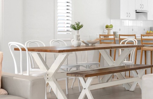Noosa Heads Apartment | LE COURT 4 - NOOSA BEACH AND SHOPS