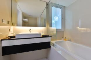Thung Maha Mek Hotel | Le D'Tel Bangkok