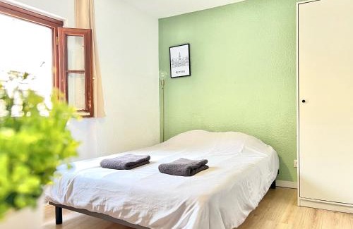 Poitiers Apartment | Le Descartes, à 50m de la gare Fibre/TV connecté