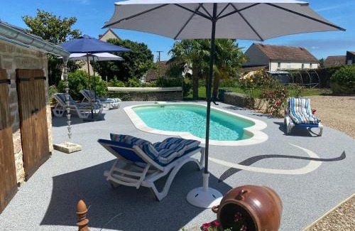 Oeuilly House | le Domaine de L étang Le Merger