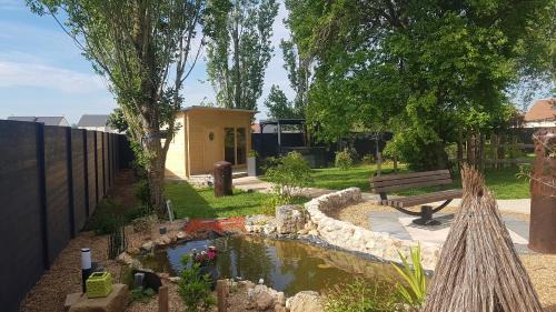 Bailleau-l'Eveque Bed & Breakfast | Le Domaine du Moulin 28 proche Chartres