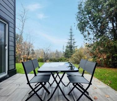 Saint-Faustin-Lac-Carre Apartment | Le domaine du Sous-bois - Près de tout !