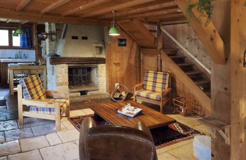 Oye-et-Pallet Ski Chalet | Le Doubs Chalet - Chalet Garnache - Labellisé "Pêche"