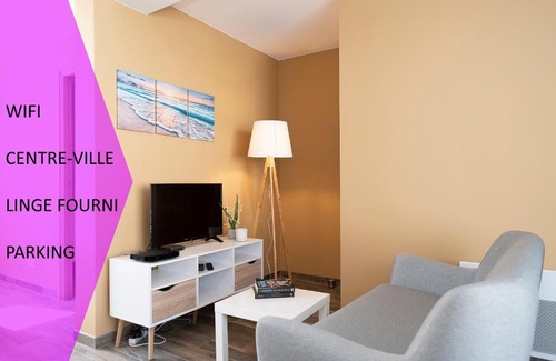 La Roche-sur-Yon Apartment | Le Fabre 1 - Agréable studio - proche hypercentre hôpital - Wifi - Parking
