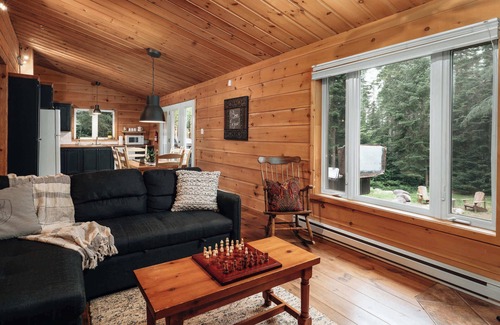 Notre-Dame-de-la-Merci Ski Chalet | Le Fairytale - Enchanting Getaway with Spa & Sauna