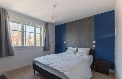 Savines-le-Lac Apartment | Le Forest - parking privé vue montagne proche lac