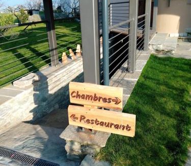 Fenis House | Le Foyer de Grand-mère