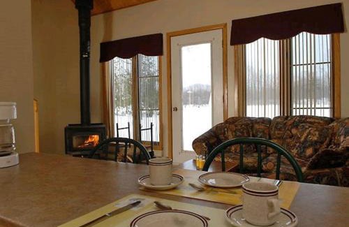 Baie-St-Paul Cabin | Le Genevrier