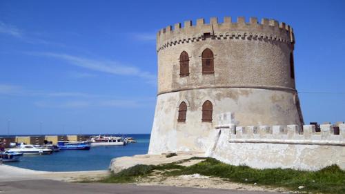 Torre Vado House | Le Gioie - Dimora Scalelle - Villetta con giardino e veranda vista mare