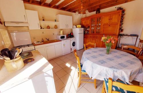 Saint-Mars-sur-Colmont House | Le Grand Aulnay