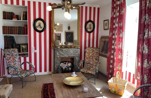 Les Eyzies Apartment | Le Grand Appartement, Clim, Piscine Chauffée