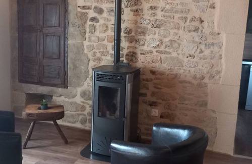 Sainte-Eulalie-d'Olt House | Le Grand Gîte de Malescombes Avec Piscine Privée, à la Campagne,