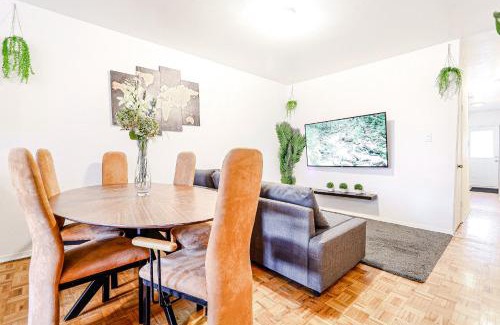 De Lorimier Apartment | Le Grand Sejour- pour 12 personnes avec parking privé