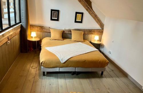 Ouilly-le-Vicomte House | Le Grenier d'Ouilly au cœur du Pays d'Auge - Piscine - Babyfoot- Jardin