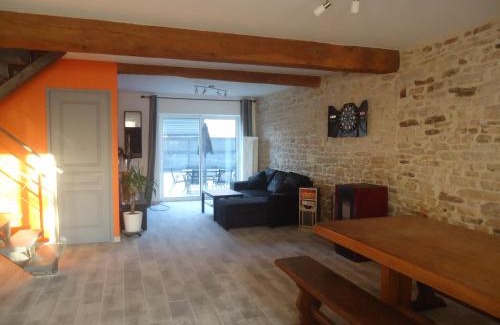 Lalheue House | Le Grison