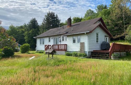 Potton Ski Chalet | Le Highwater - Cabin