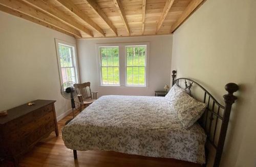 Potton Ski Chalet | Le Highwater - Cabin