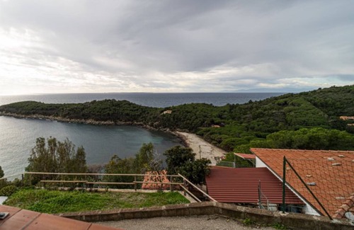 Campo nell'Elba Apartment | Le Isole with large terrace overlooking the sea