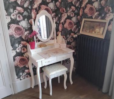 Vinneuf House | Le jardin de Kristine
